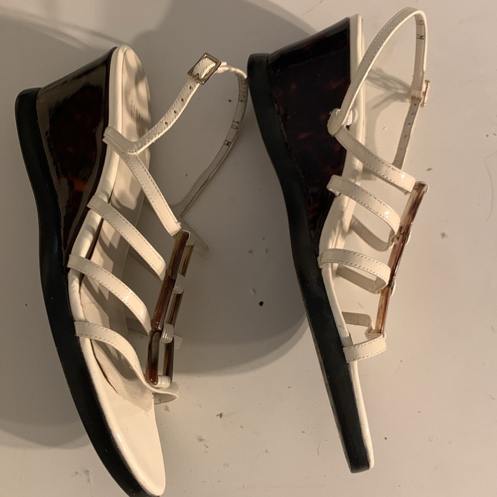 Stuart Weitzman white leather wedge sandals. Preowned-see pics. W/brown. Sz 10M - Picture 3 of 11